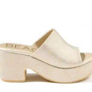 Beach by Matisse Woman's Platform Sandal Size 8